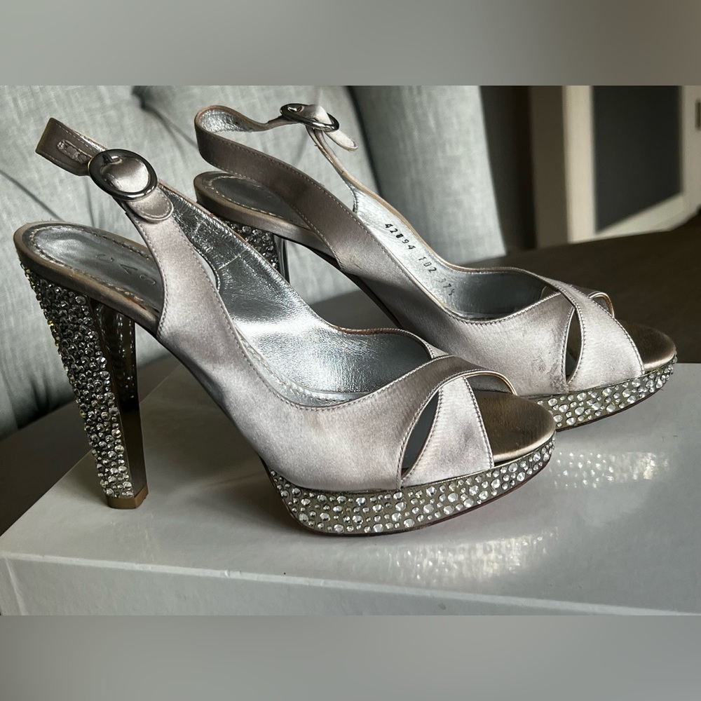 Casadei Silver/Grey Satin Diamond Platform Heels Sz 7